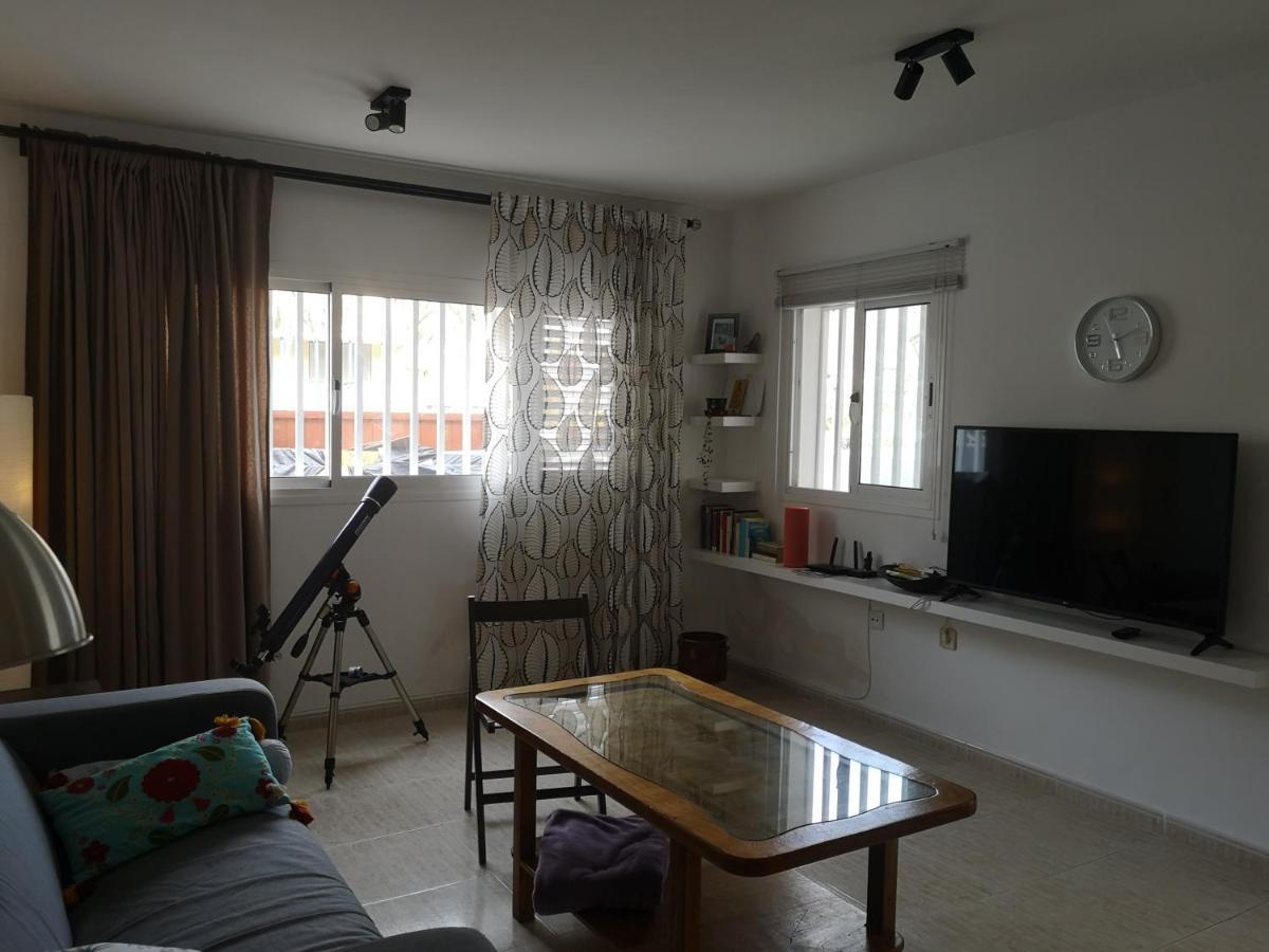 Acogedoras Habitaciones Privadas Zona Costera Wifi Morro Jable  Ruang foto